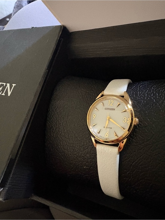 Citizen Gold-Tone Women\'s Watch with White Strap main image 5